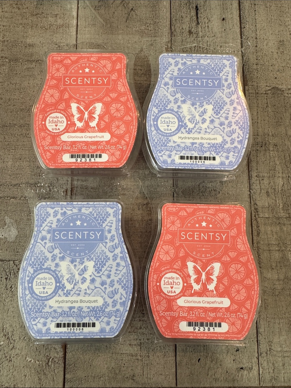 Scentsy Hydrangea Bouquet and Glorious Grapefruit Combo Pack of 4